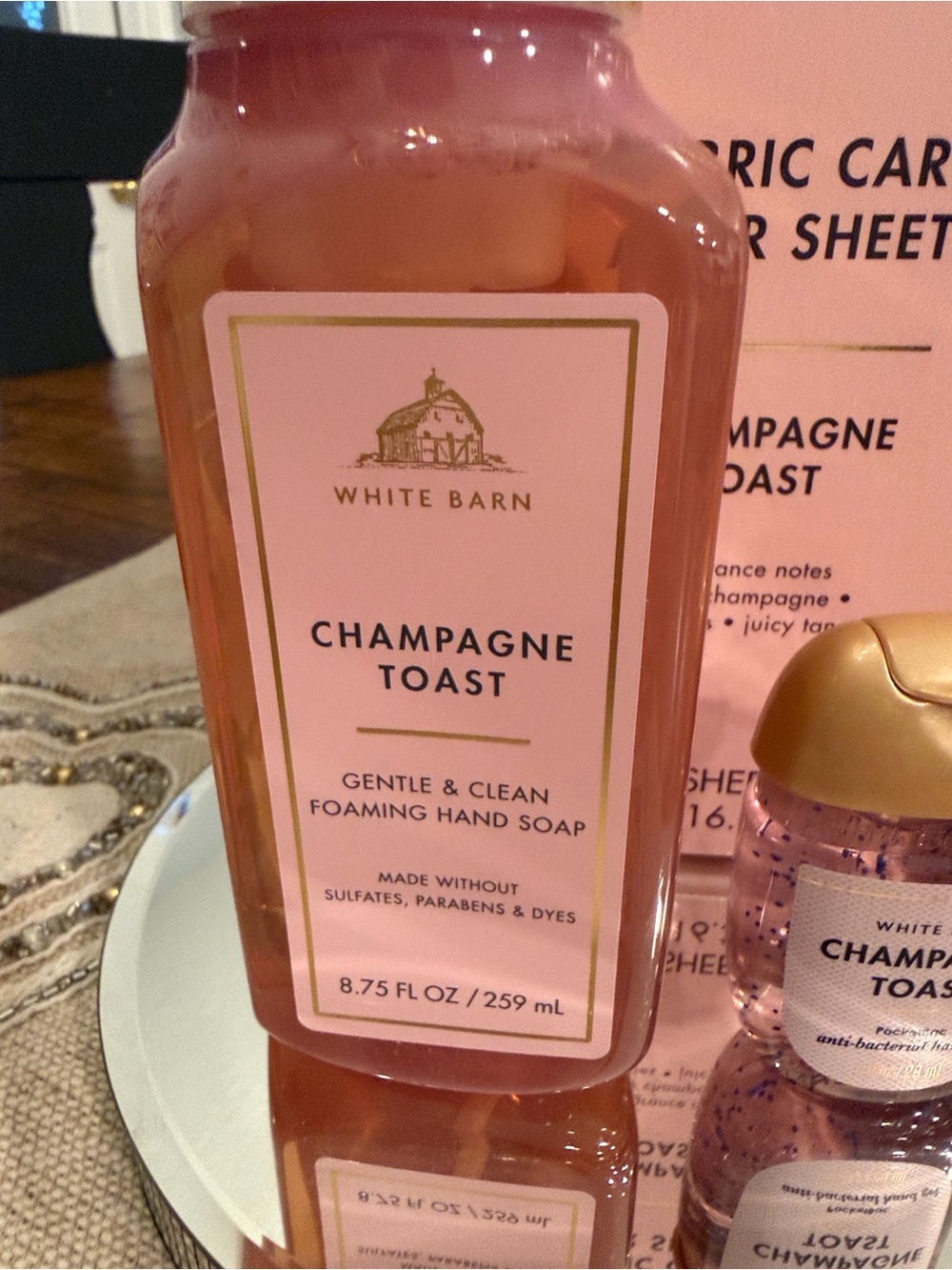 White Barn Champagne Toast Dryer Sheets Foaming, Hand Soap & PocketBac - Picture 7 of 13